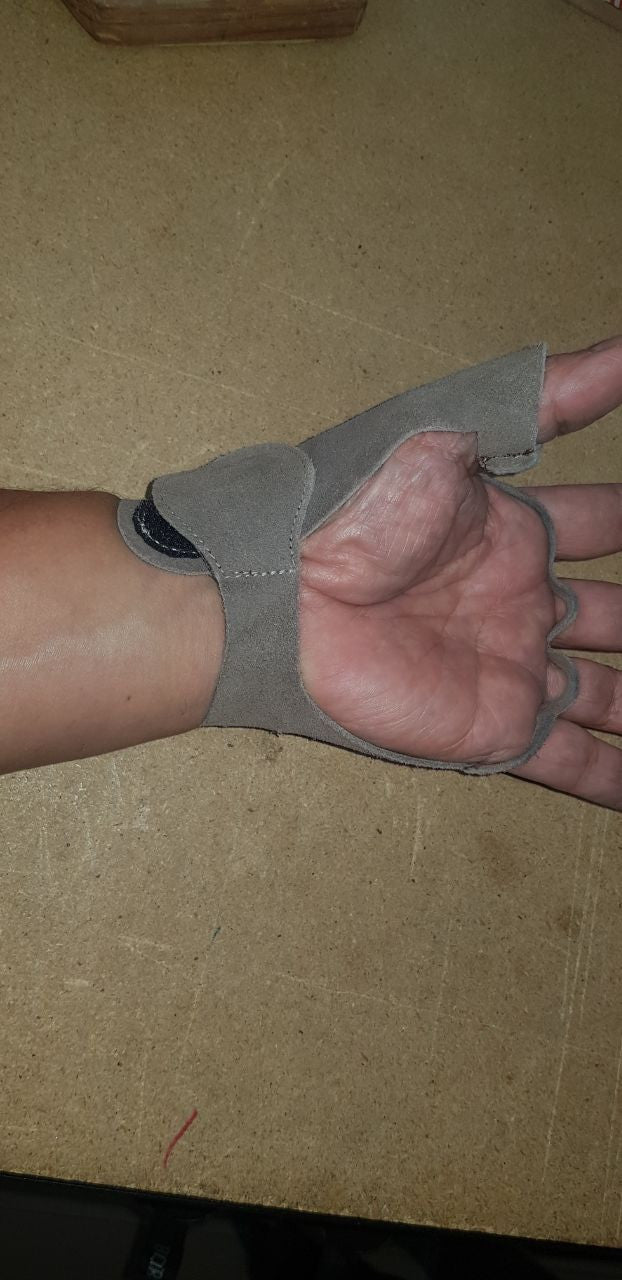Crack Gloves